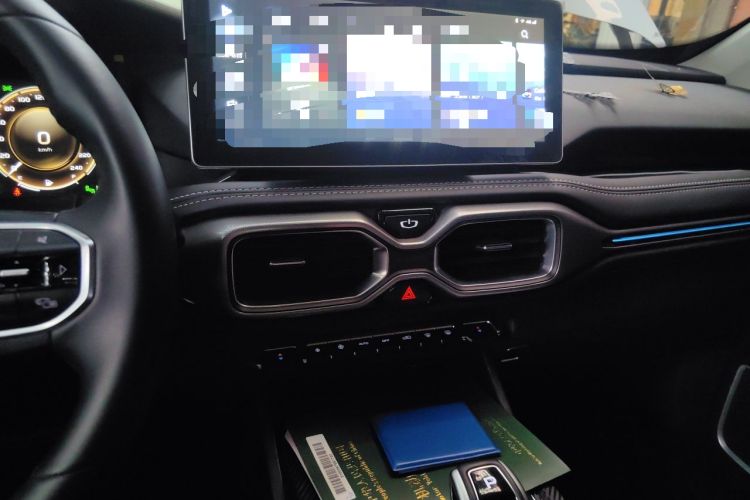 Used Geely Auto Haoyue 2020 1.8TD DCT Flagship 7-Seater Audio And AC Panel