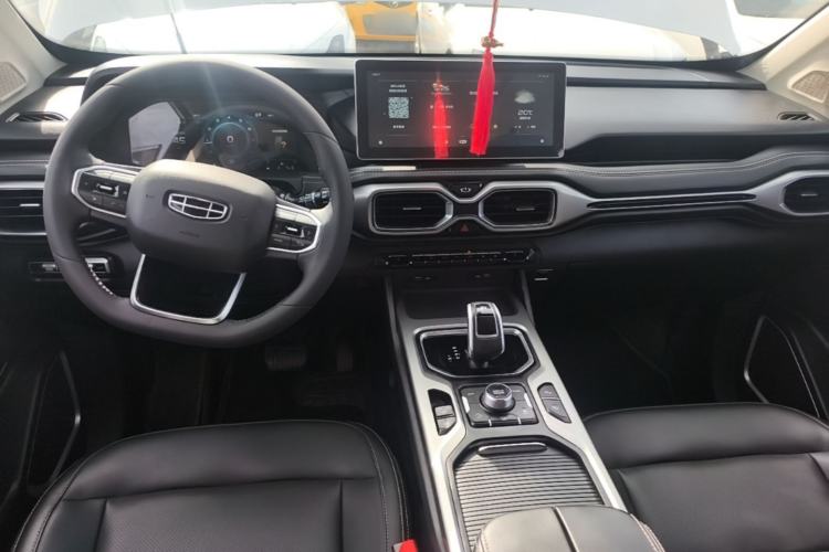 Used Geely Auto Haoyue 2020 1.8TD DCT Flagship 7-Seater Center Console