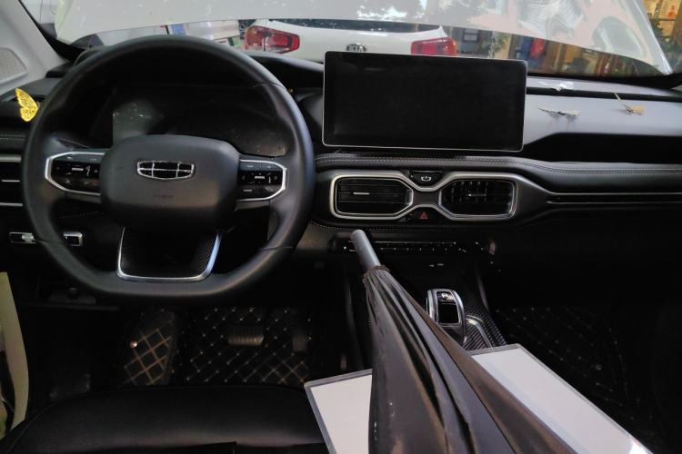 Used Geely Auto Haoyue 2020 1.8TD DCT Flagship 7-Seater Center Console