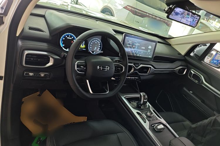 Used Geely Auto Haoyue 2020 1.8TD DCT Luxury 7-Seater Center Console