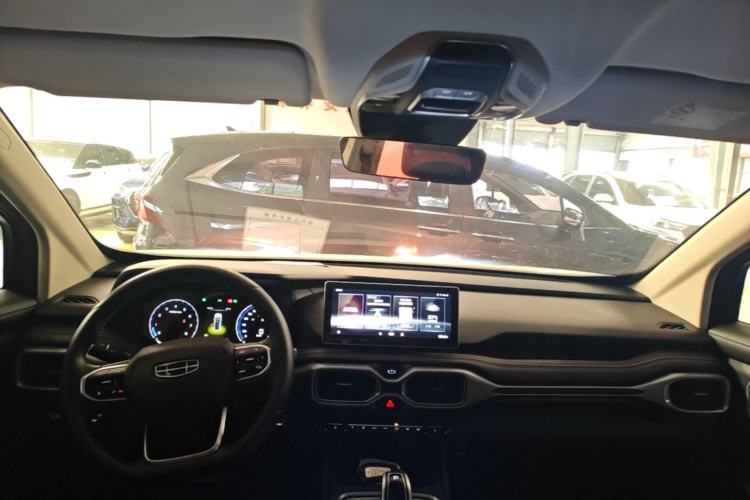 Used Geely Auto Haoyue 2020 1.8TD DCT Luxury 7-Seater Center Console