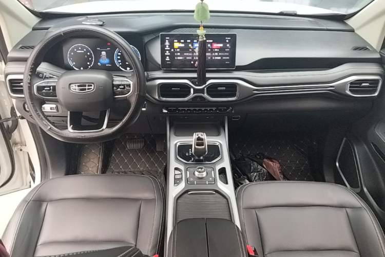 Used Geely Auto Haoyue 2020 1.8TD DCT Luxury 7-Seater Center Console