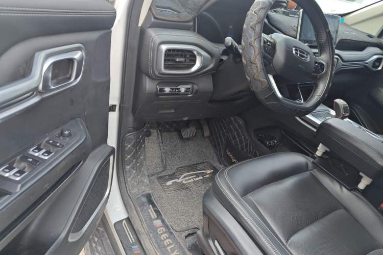Used Geely Auto Haoyue 2020 1.8TD DCT Luxury 7-Seater Driver Seat