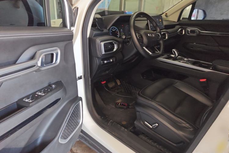 Used Geely Auto Haoyue 2020 1.8TD DCT Luxury Model 5 Seats Driver Seat