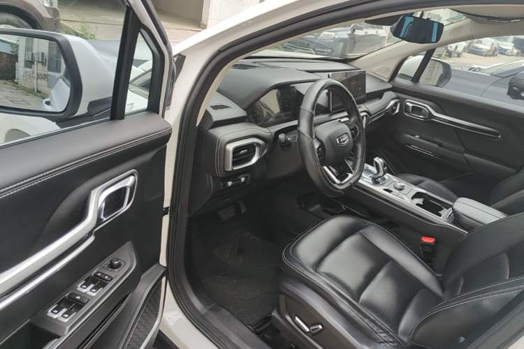 Used Geely Auto Haoyue 2020 1.8TD DCT Flagship 5-Seater Driver Seat