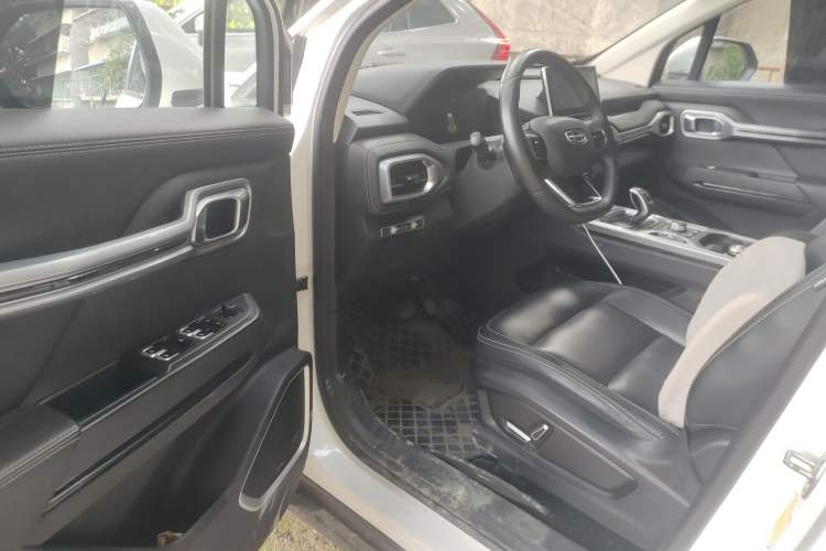 Used Geely Auto Haoyue 2020 1.8TD DCT Luxury 7-Seater Driver Seat