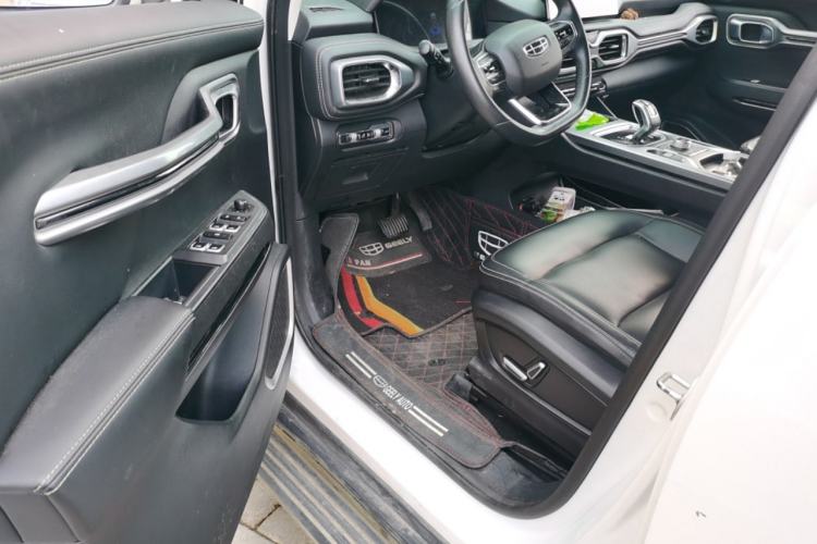 Used Geely Auto Haoyue 2020 1.8TD DCT Luxury Model 5 Seats Driver Seat