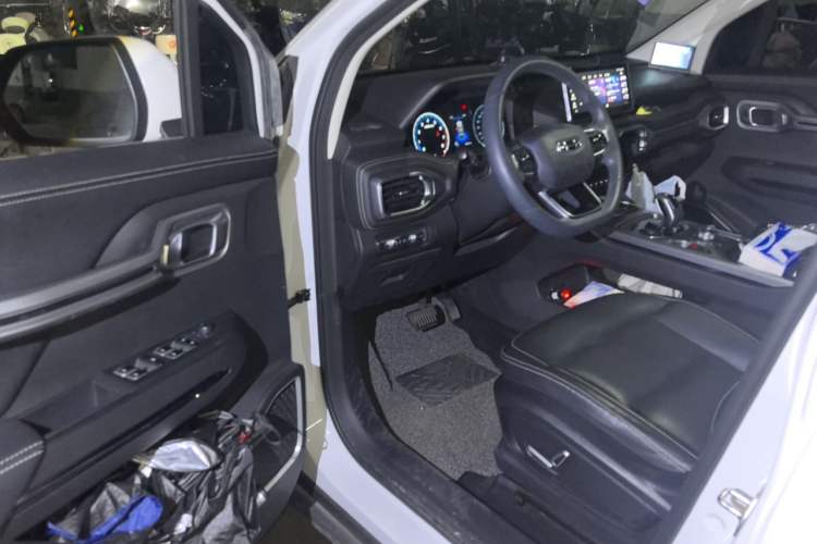 Used Geely Auto Haoyue 2020 1.8TD DCT Luxury Model 5 Seats Driver Seat