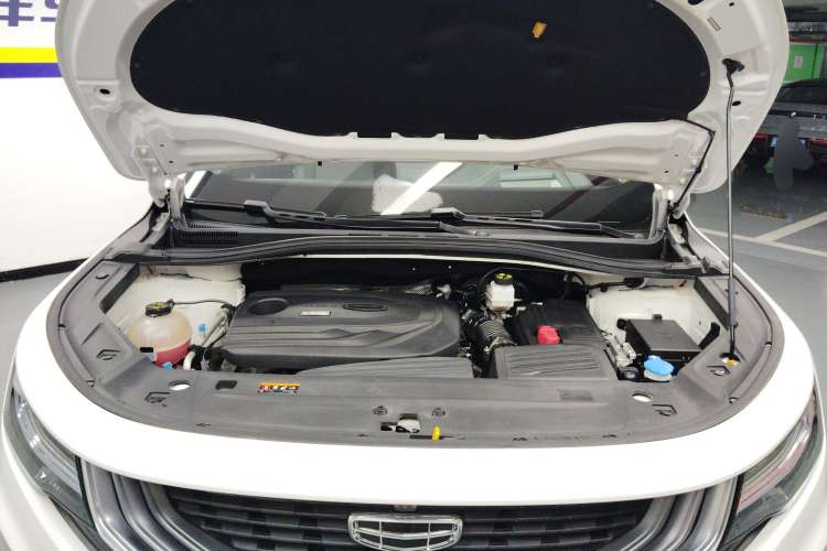 Used Geely Auto Haoyue 2020 1.8TD DCT Flagship 7-Seater Engine Bay