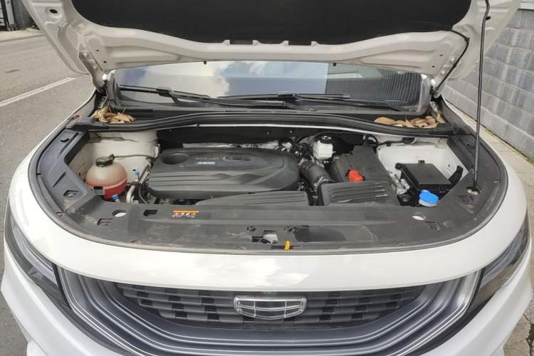 Used Geely Auto Haoyue 2020 1.8TD DCT Flagship 5-Seater Engine Bay