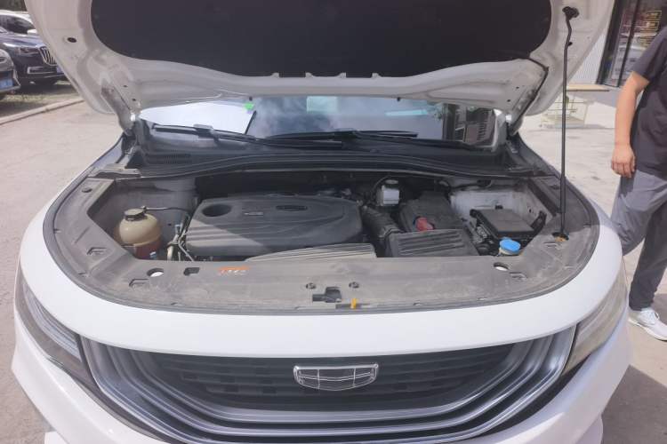 Used Geely Auto Haoyue 2020 1.8TD DCT Flagship 7-Seater Engine Bay
