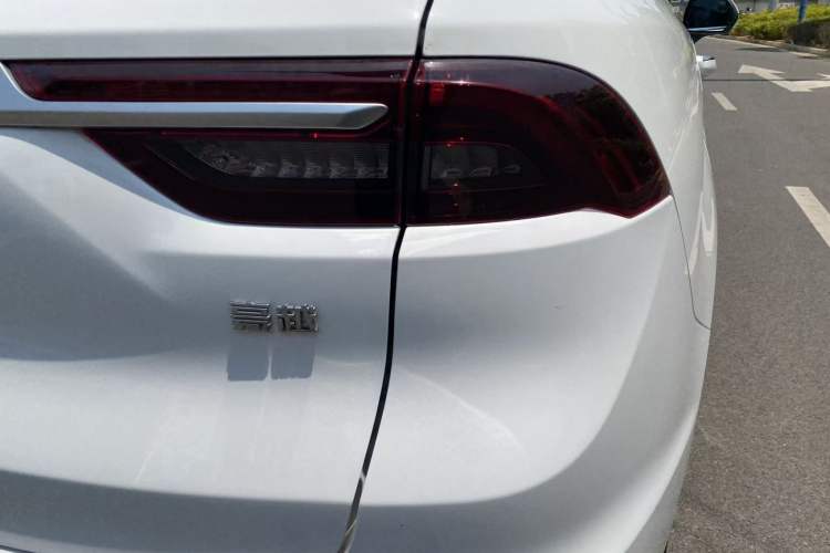 Used Geely Auto Haoyue 2020 1.8TD DCT Luxury 7-Seater Exterior 3