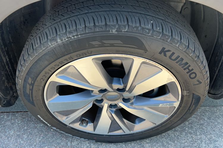 Used Geely Auto Haoyue 2020 1.8TD DCT Luxury 7-Seater Exterior 5