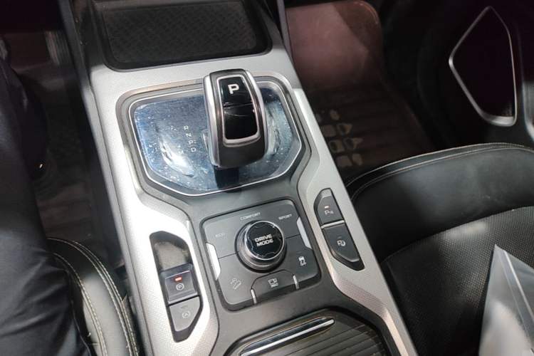 Used Geely Auto Haoyue 2020 1.8TD DCT Flagship 7-Seater Gear Lever