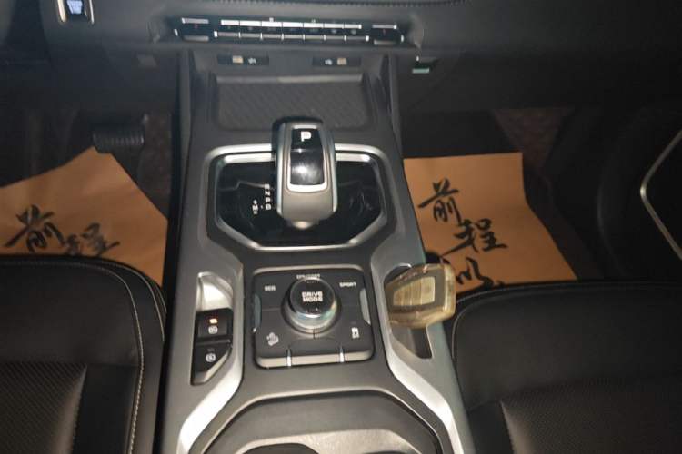 Used Geely Auto Haoyue 2020 1.8TD DCT Luxury 7-Seater Gear Lever