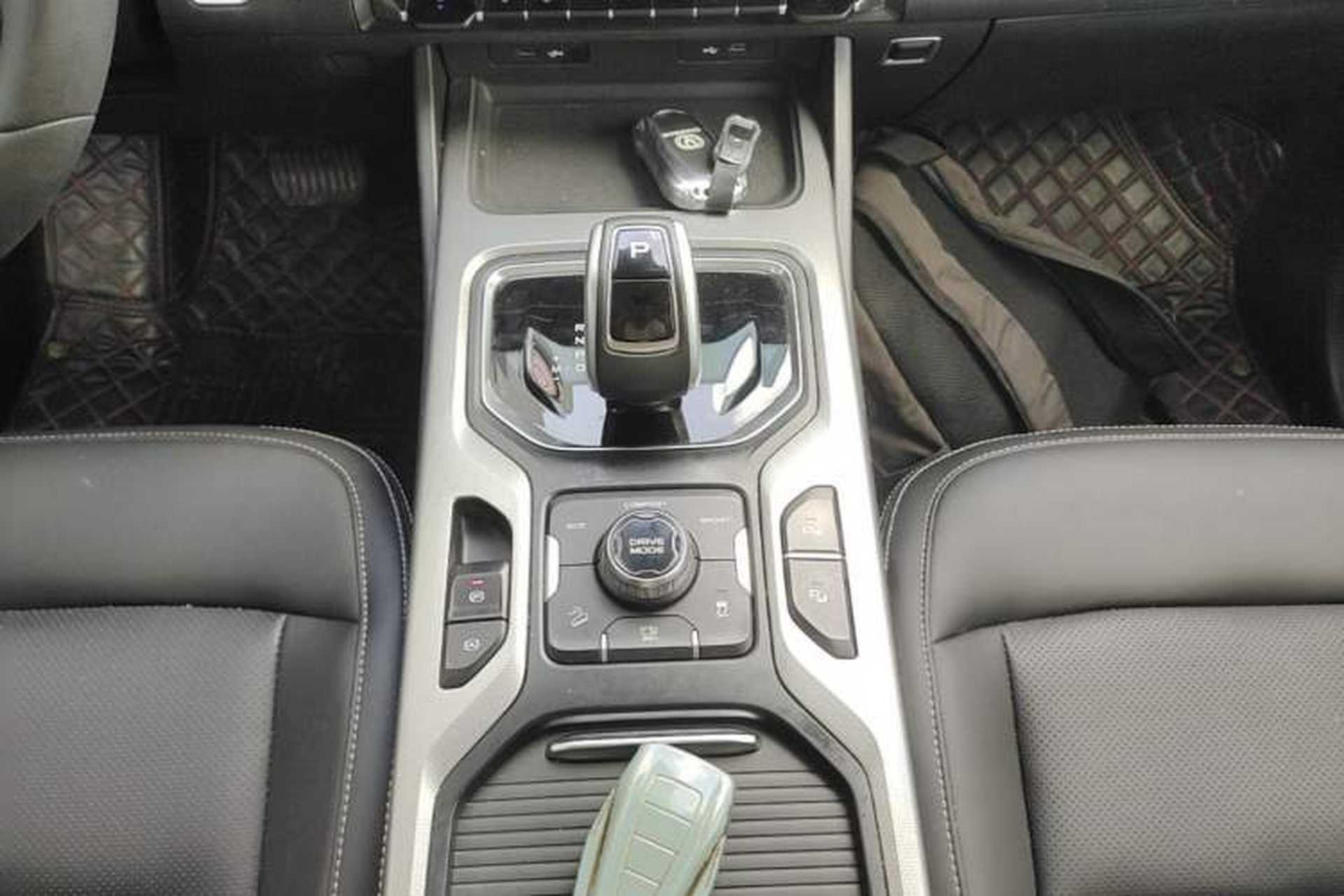 Used Geely Auto Haoyue 2020 1.8TD DCT Flagship 5-Seater Gear Lever
