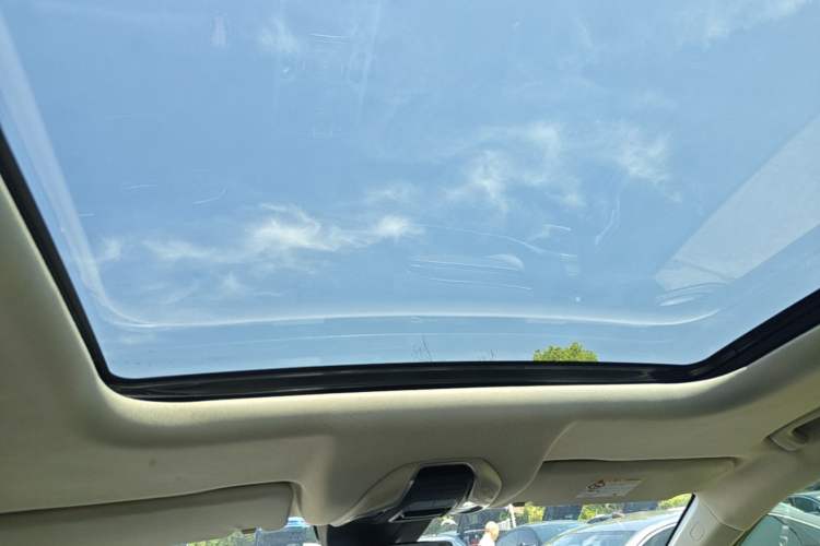 Used Geely Auto Haoyue 2020 1.8TD DCT Luxury 7-Seater Headliner