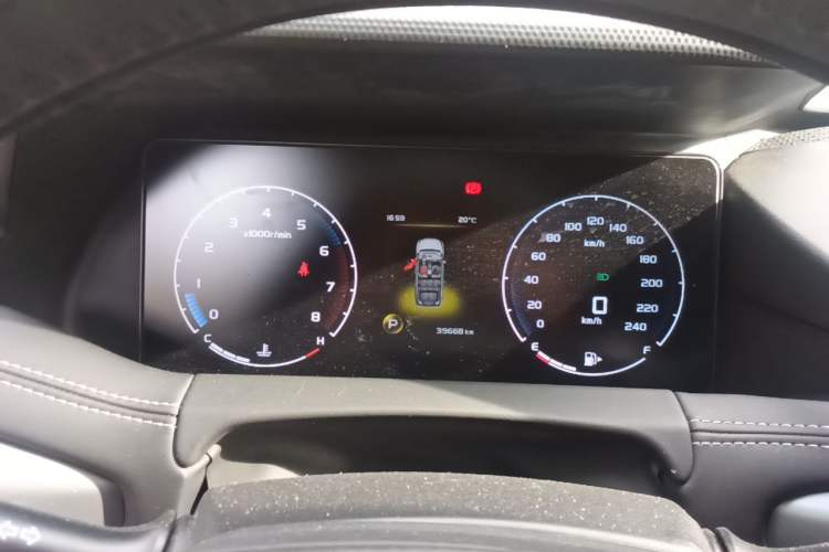 Used Geely Auto Haoyue 2020 1.8TD DCT Luxury 7-Seater Instrument Cluster