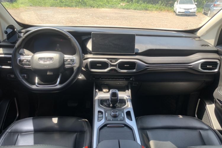 Used Geely Auto Haoyue 2020 1.8TD DCT Luxury Model 5 Seats Interior 1