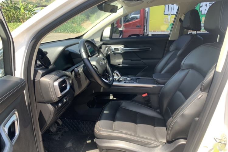 Used Geely Auto Haoyue 2020 1.8TD DCT Luxury Model 5 Seats Interior 2