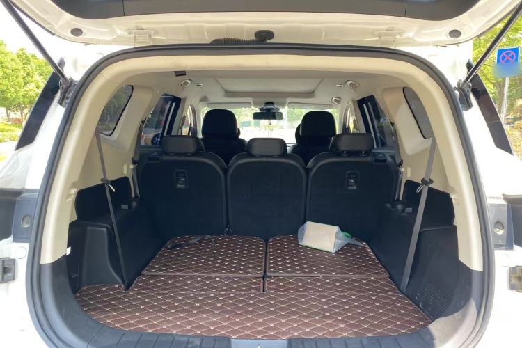 Used Geely Auto Haoyue 2020 1.8TD DCT Luxury 7-Seater Interior 2