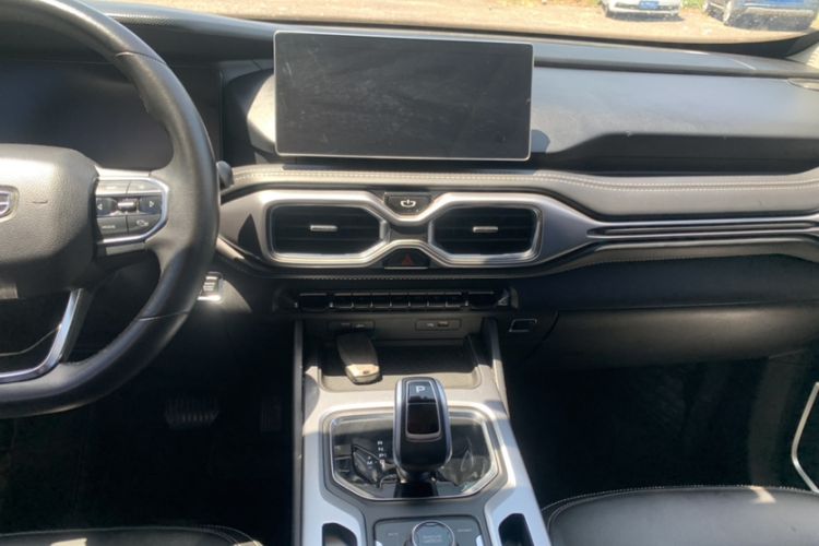 Used Geely Auto Haoyue 2020 1.8TD DCT Luxury Model 5 Seats Interior 7