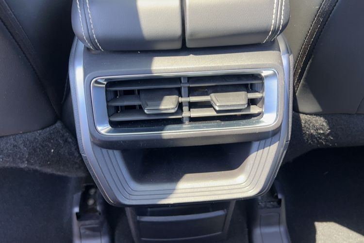 Used Geely Auto Haoyue 2020 1.8TD DCT Luxury 7-Seater Interior 9