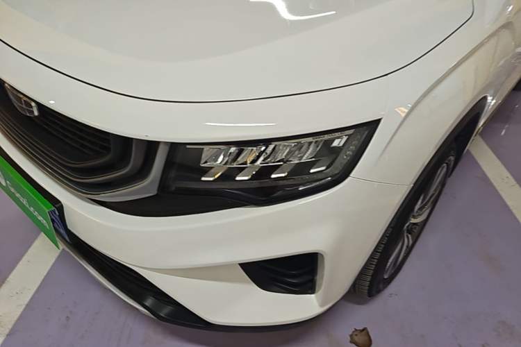 Used Geely Auto Haoyue 2020 1.8TD Automatic Comfort Edition 7-Seater Left Front Headlight