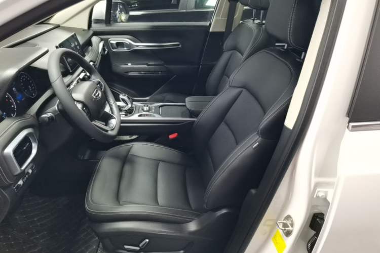 Used Geely Auto Haoyue 2020 1.8TD DCT Luxury 7-Seater Left Front Seat