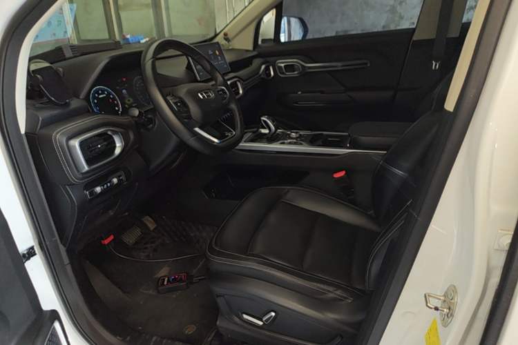 Used Geely Auto Haoyue 2020 1.8TD DCT Luxury Model 5 Seats Left Front Seat