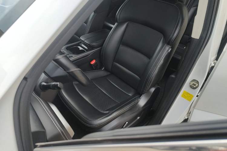 Used Geely Auto Haoyue 2020 1.8TD DCT Flagship 5-Seater Left Front Seat