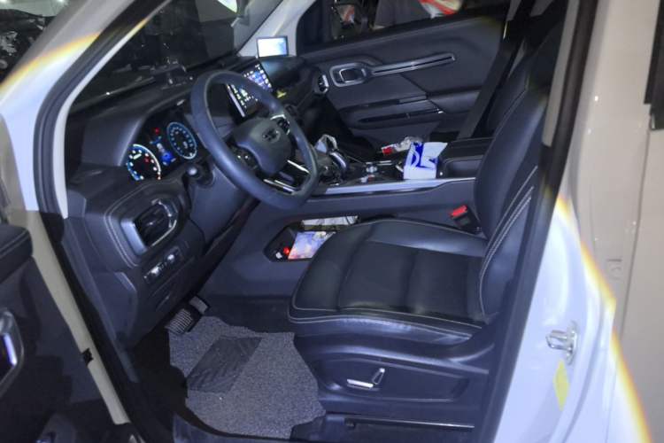 Used Geely Auto Haoyue 2020 1.8TD DCT Luxury Model 5 Seats Left Front Seat