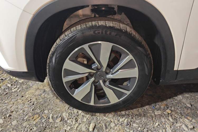 Used Geely Auto Haoyue 2020 1.8TD DCT Luxury 7-Seater Left Front Wheel Hub