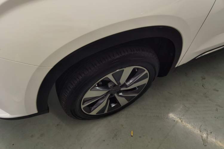 Used Geely Auto Haoyue 2020 1.8TD DCT Luxury 7-Seater Left Front Wheel Hub