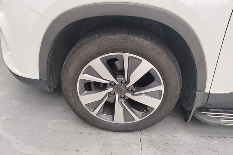 Used Geely Auto Haoyue 2020 1.8TD DCT Luxury 7-Seater Left Front Wheel Hub