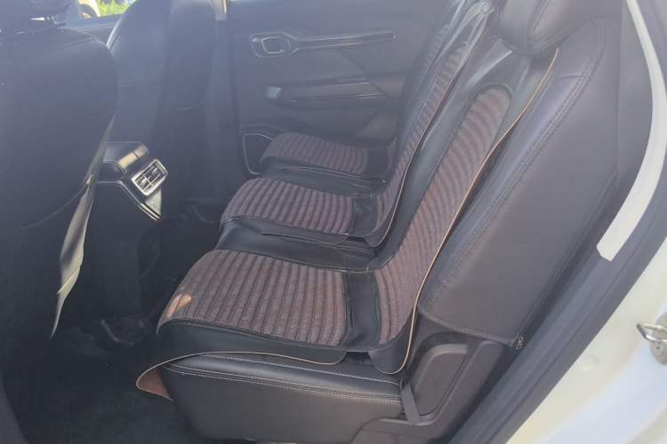 Used Geely Auto Haoyue 2020 1.8TD DCT Flagship 7-Seater Left Rear Seat