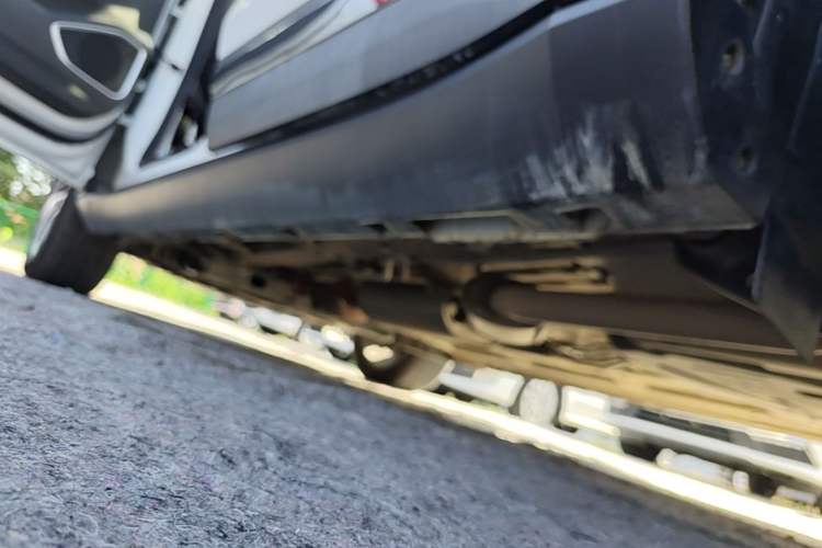 Used Geely Auto Haoyue 2020 1.8TD DCT Flagship 7-Seater Left Side Sill