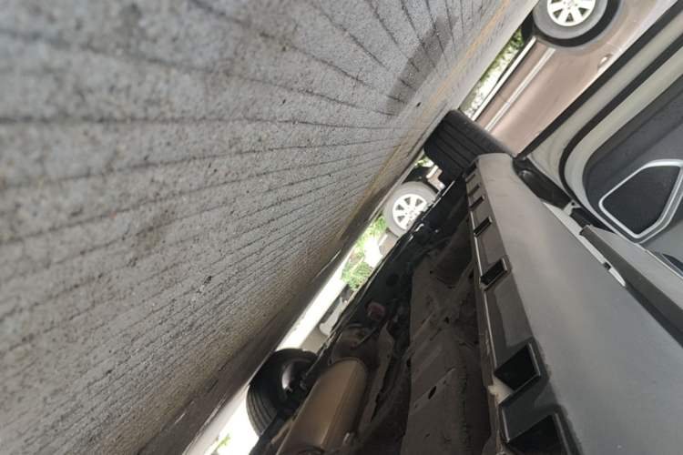 Used Geely Auto Haoyue 2020 1.8TD DCT Flagship 5-Seater Left Side Sill