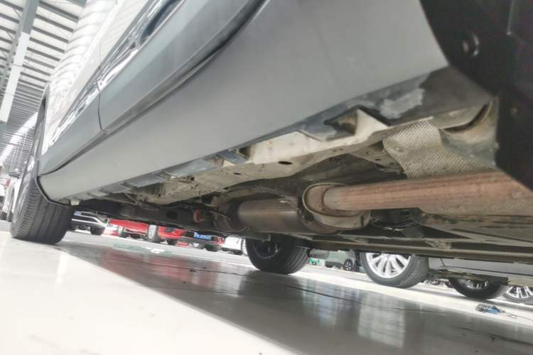 Used Geely Auto Haoyue 2020 1.8TD DCT Flagship 5-Seater Left Side Sill