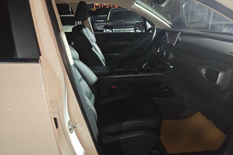 Used Geely Auto Haoyue 2020 1.8TD DCT Luxury 7-Seater Right Front Seat