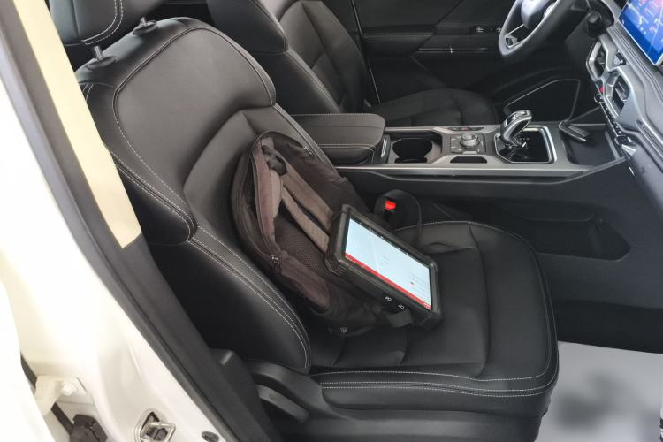 Used Geely Auto Haoyue 2020 1.8TD Automatic Comfort Model 5 Seats Right Front Seat