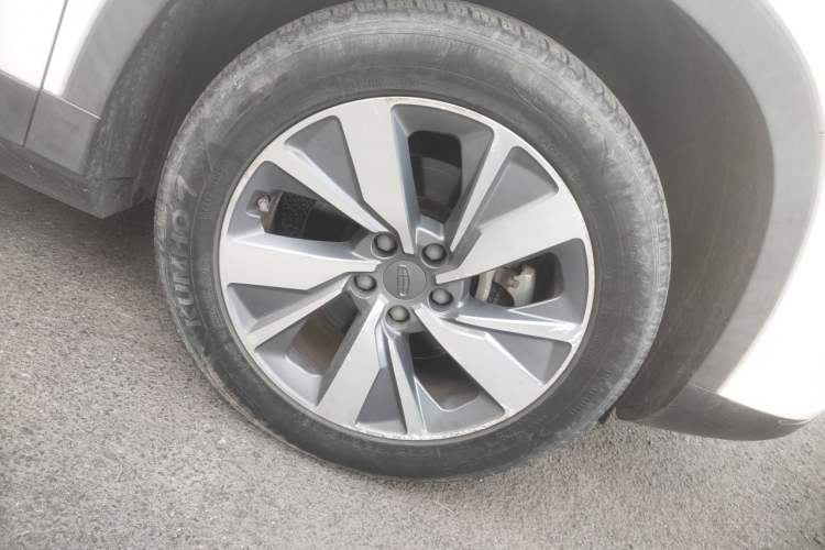 Used Geely Auto Haoyue 2020 1.8TD DCT Luxury 7-Seater Right Front Wheel Hub