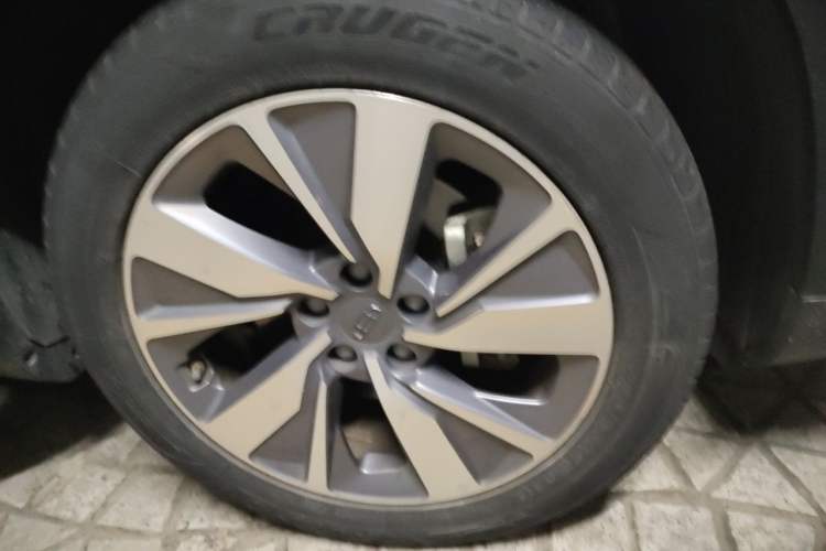 Used Geely Auto Haoyue 2020 1.8TD DCT Flagship 7-Seater Right Front Wheel Hub
