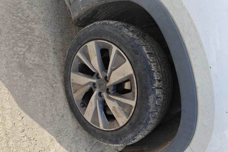 Used Geely Auto Haoyue 2020 1.8TD DCT Luxury 7-Seater Right Front Wheel Hub