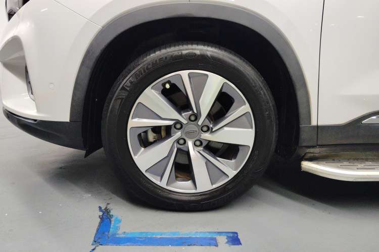 Used Geely Auto Haoyue 2020 1.8TD DCT Flagship 7-Seater Right Front Wheel Hub