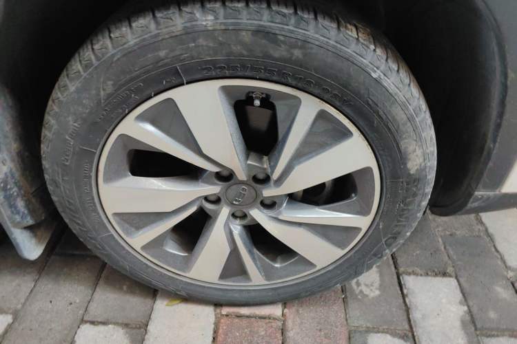 Used Geely Auto Haoyue 2020 1.8TD DCT Flagship 7-Seater Right Front Wheel Hub