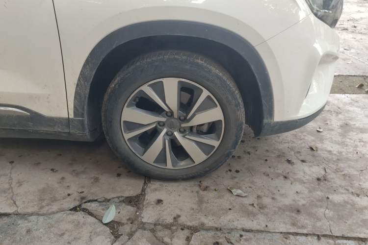 Used Geely Auto Haoyue 2020 1.8TD DCT Luxury 7-Seater Right Front Wheel Hub