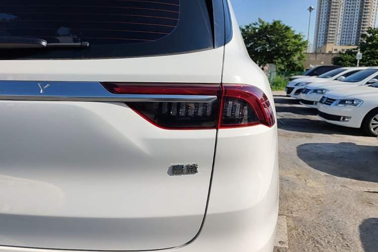 Used Geely Auto Haoyue 2020 1.8TD DCT Flagship 7-Seater Right Rear Taillight