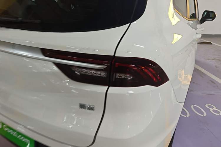 Used Geely Auto Haoyue 2020 1.8TD Automatic Comfort Edition 7-Seater Right Rear Taillight