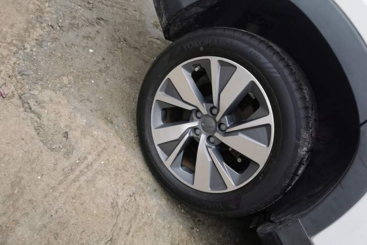 Used Geely Auto Haoyue 2020 1.8TD DCT Luxury 7-Seater Right Rear Wheel Hub